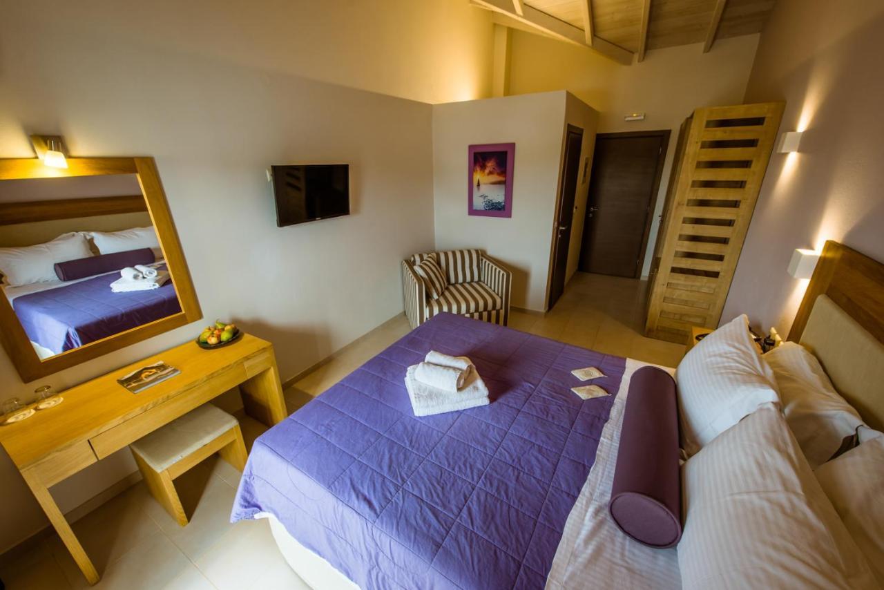 Aktaia Boutique Hotel อัมมูเดีย ภายนอก รูปภาพ