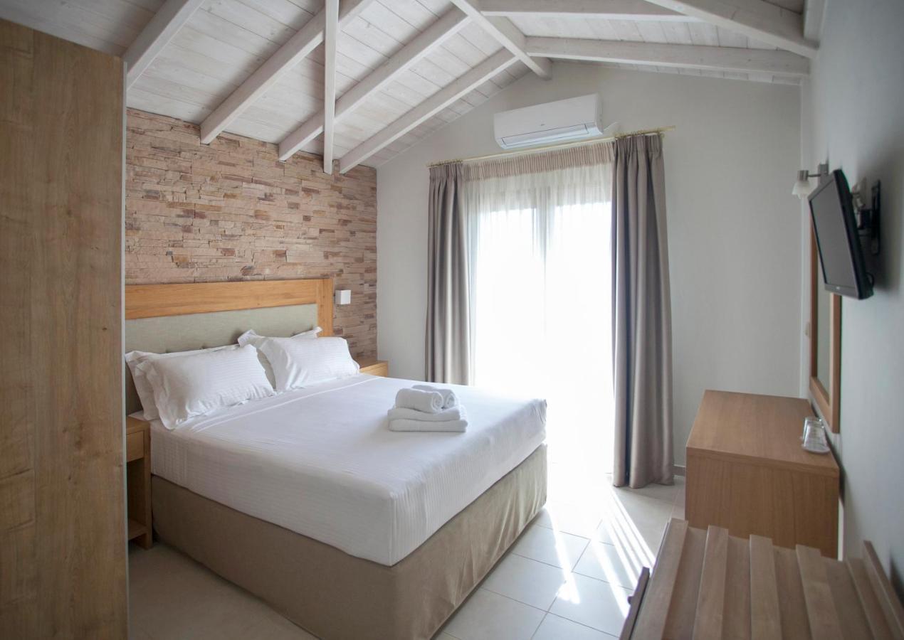 Aktaia Boutique Hotel อัมมูเดีย ภายนอก รูปภาพ