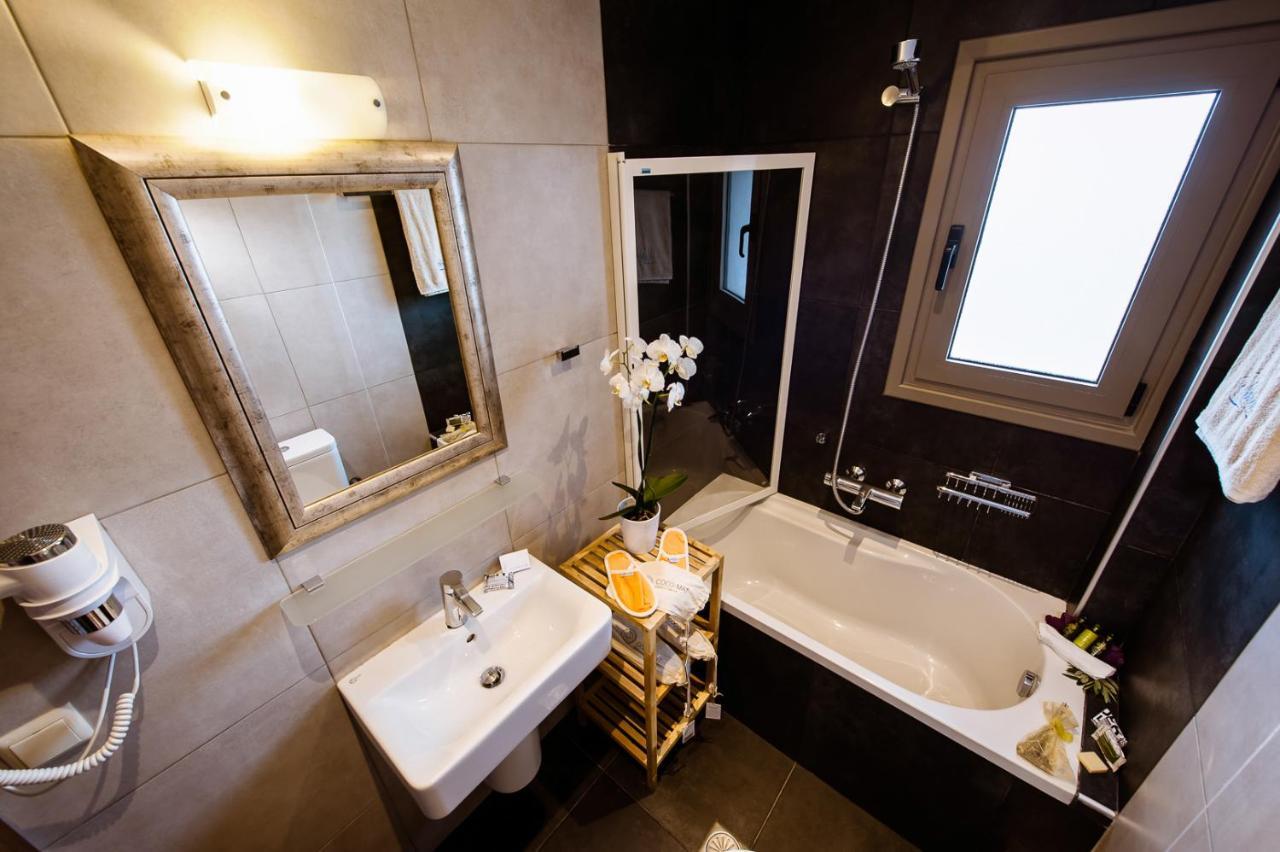 Aktaia Boutique Hotel อัมมูเดีย ภายนอก รูปภาพ